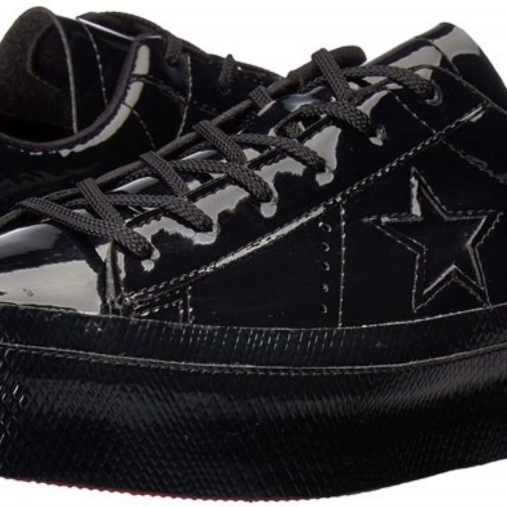 Converse OneStar Platform in black patent